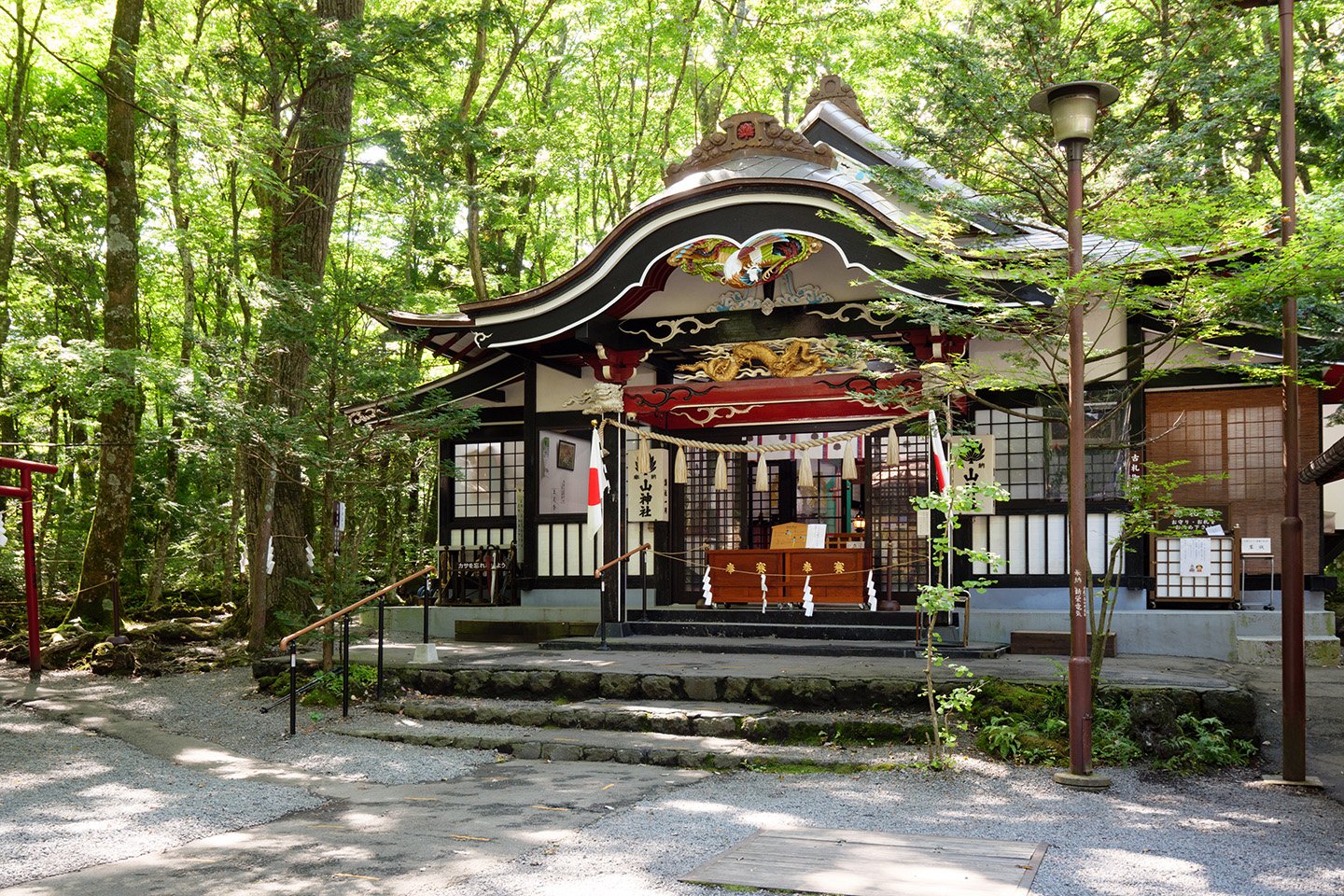 ⛩️ 아라야야마 신사 오쿠미야 (新屋山神社奥宮) 이미지 5